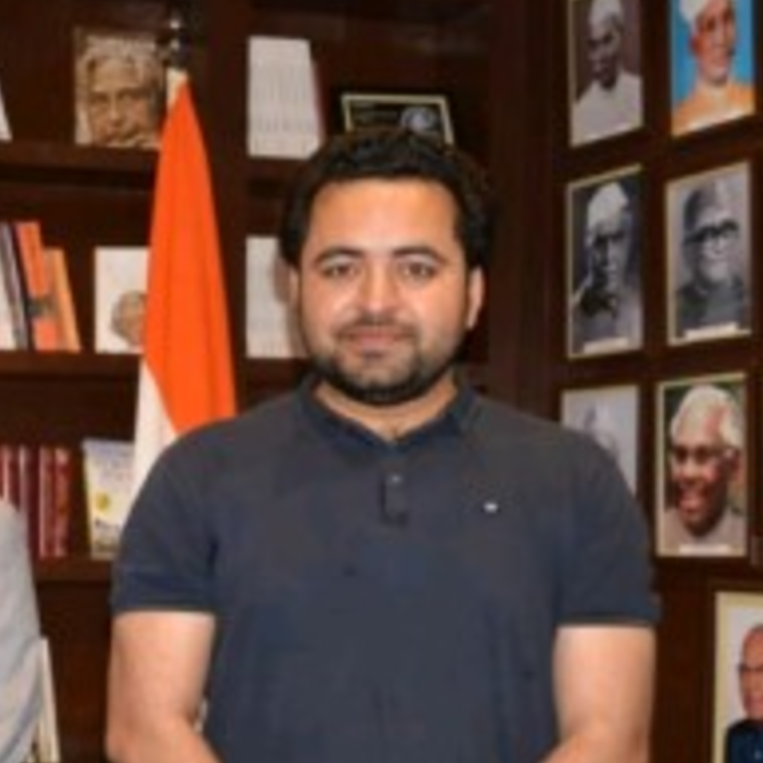 Raghu Shukla