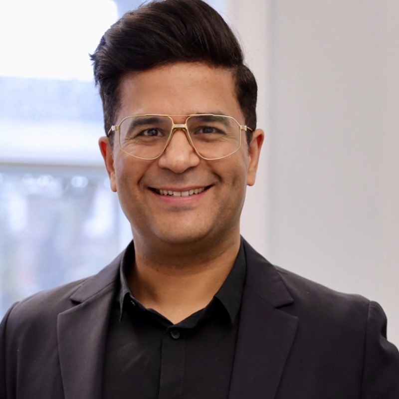 Dr. Manish Malhotra